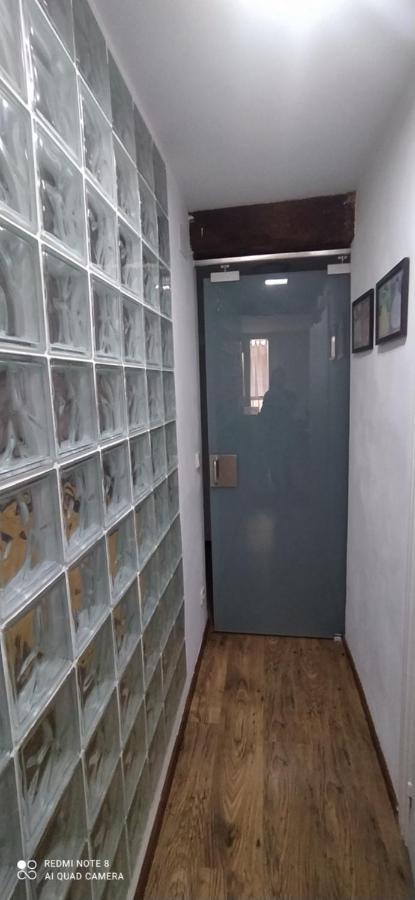 Txoko 48 Apartment Pamplona Ngoại thất bức ảnh