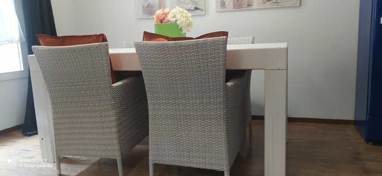 Txoko 48 Apartment Pamplona Ngoại thất bức ảnh