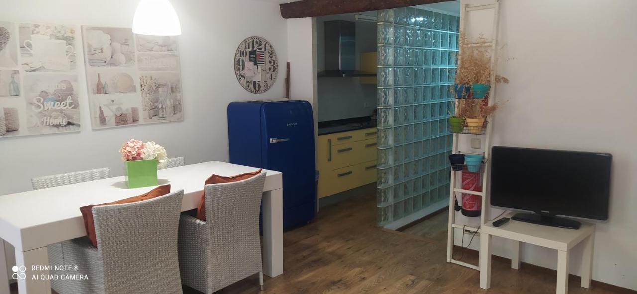 Txoko 48 Apartment Pamplona Ngoại thất bức ảnh