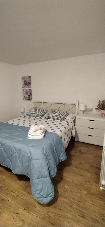 Txoko 48 Apartment Pamplona Ngoại thất bức ảnh