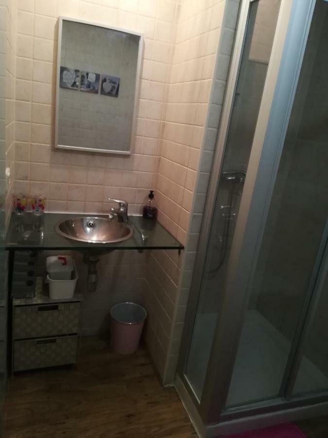 Txoko 48 Apartment Pamplona Ngoại thất bức ảnh